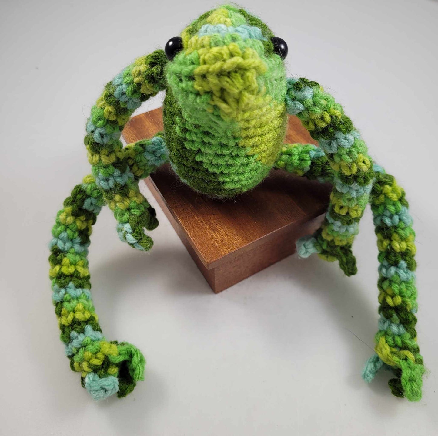 Crocheted Frog